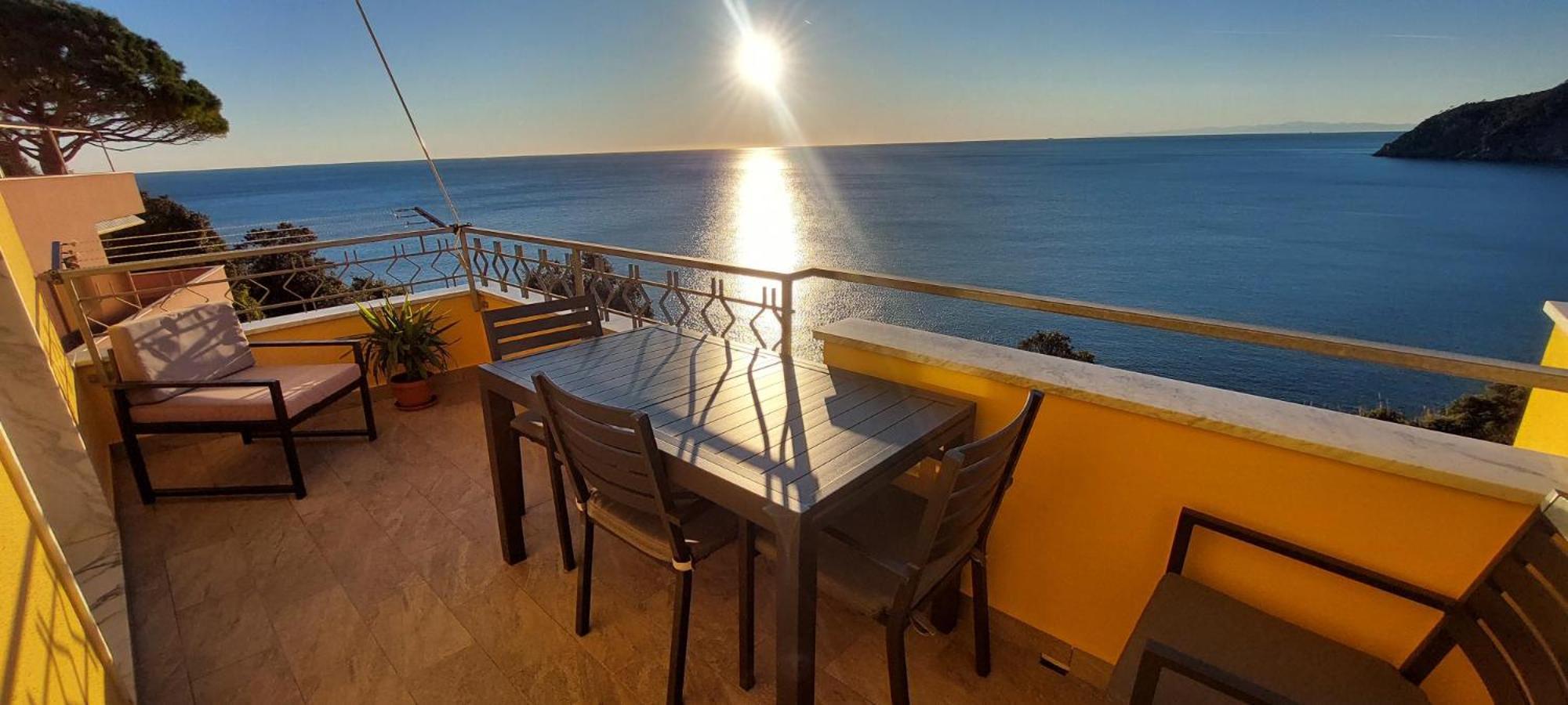 Appartamenti Enrica with amazing view Moneglia Esterno foto